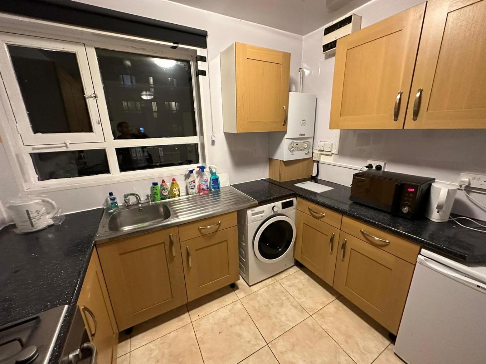 3 Bedroom King Cross Station City Centre London Exterior foto